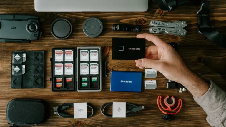 What to Look for When Buying Smartphone Accessories