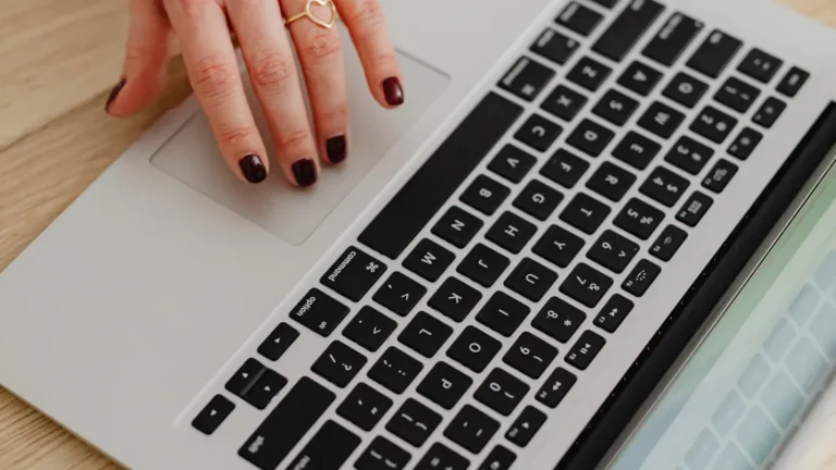 How to Maintain and Extend the Life of Your Laptop